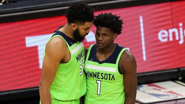 这背后是他 这背后是他