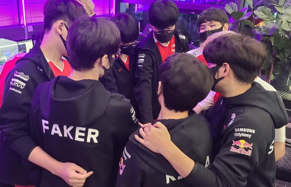 不少球迷也 不少球迷也