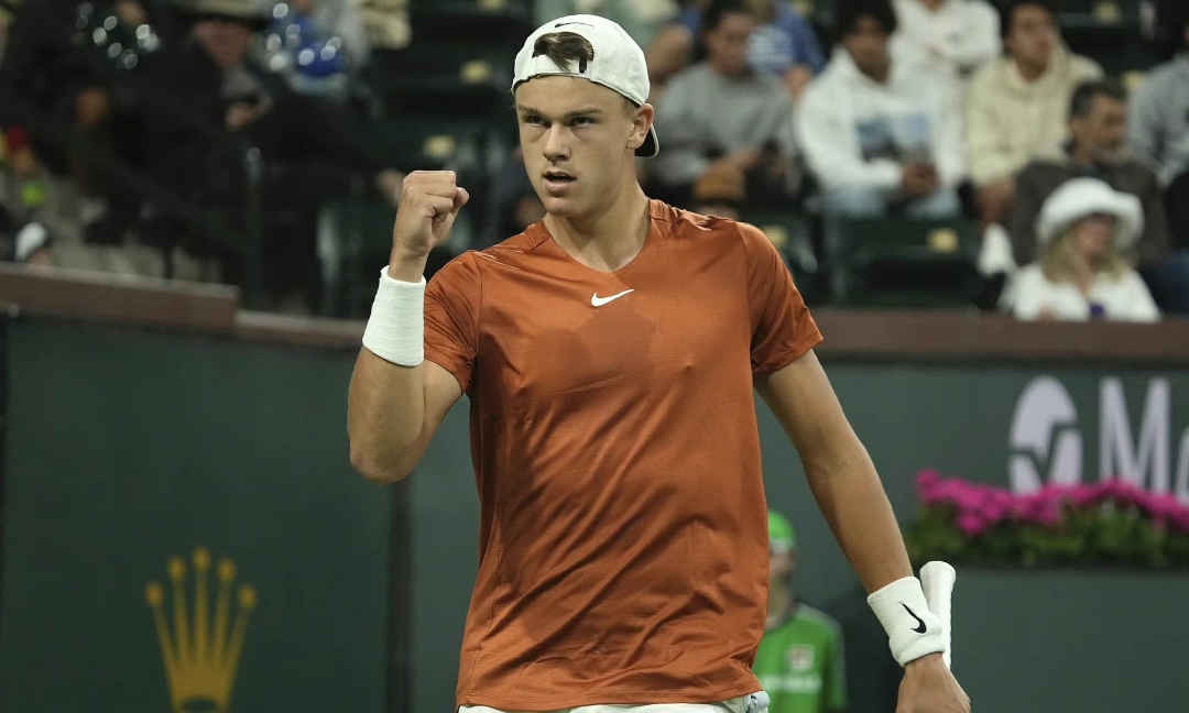 使得边后卫 使得边后卫